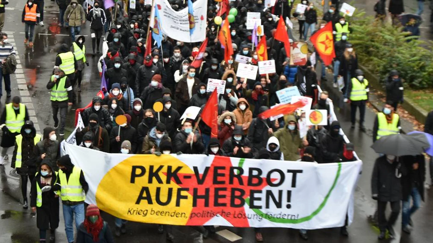PKK yasaklarına karşı protesto