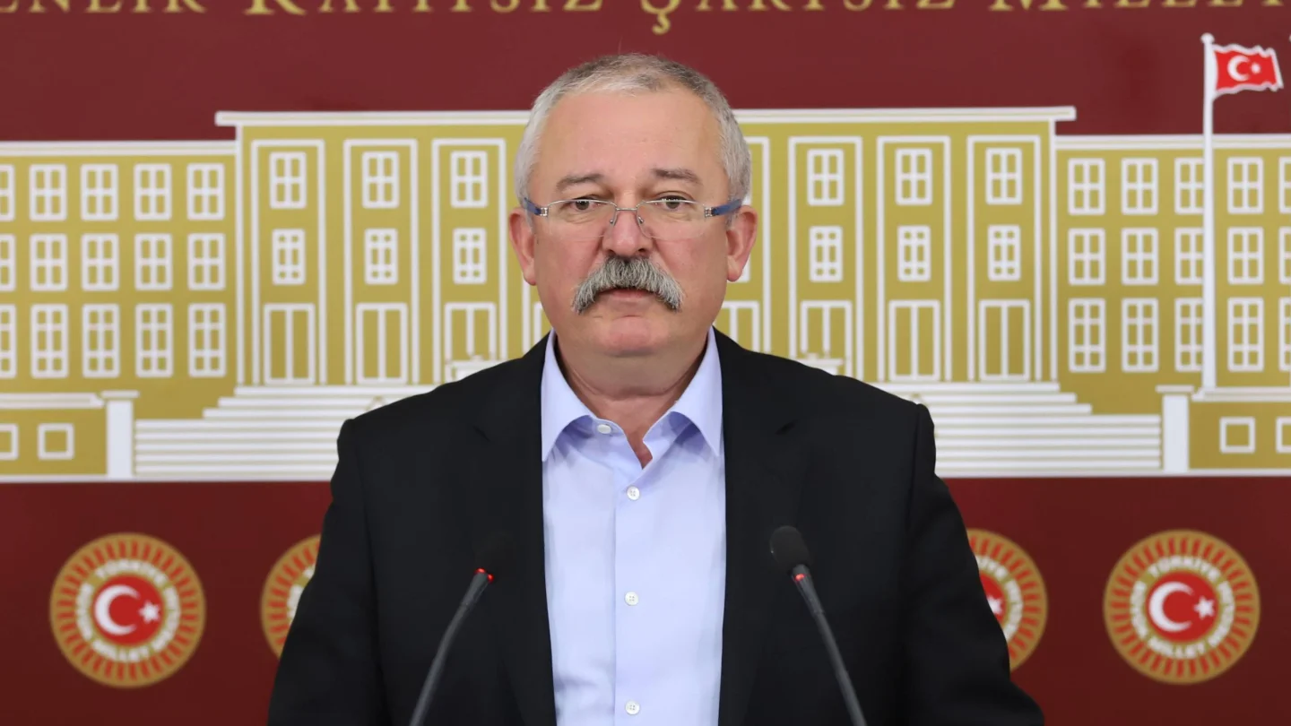 HDP Ekonomi ve Tarım Komisyonu'ndan Sorumlu Eşbaşkan Yardımcısı Rıdvan Turan