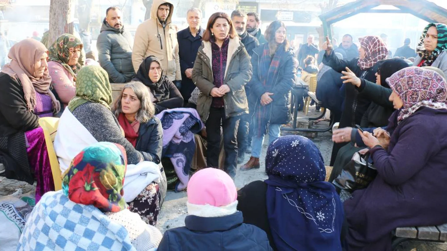 HDP heyeti deprem bölgesinde