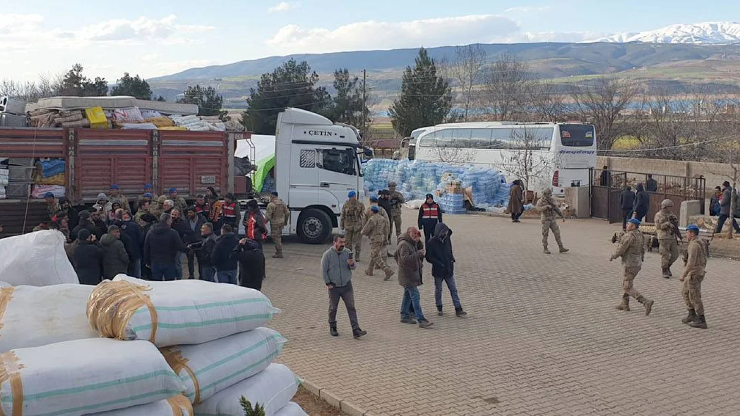 Yardımlara kayyum atandı