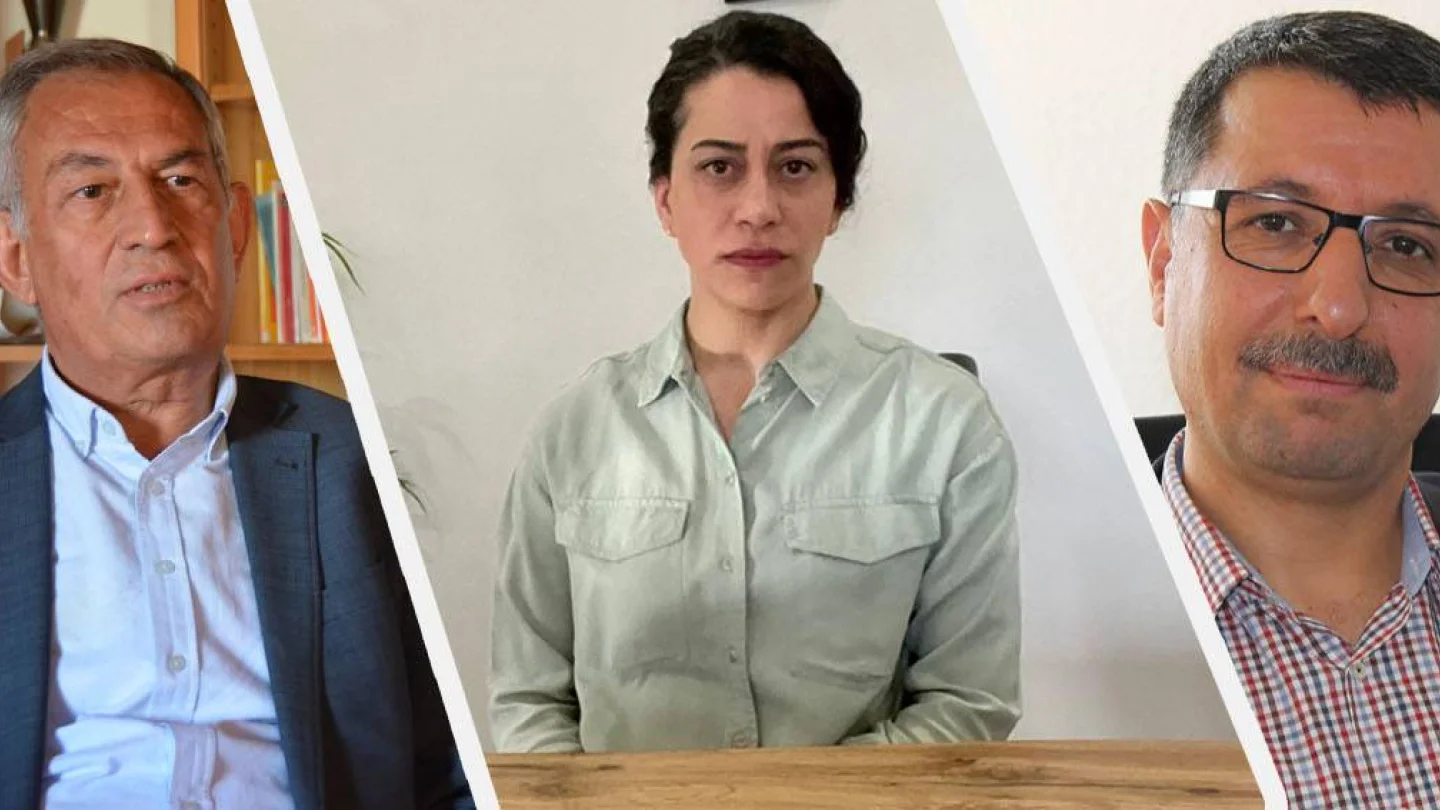 (FEDA) Eşbaşkanı Demir Çelik, (NAV-YEK) Eşbaşkanı Çiçek Yıldız, (CÎK) Başkanı Hafız Turhallı