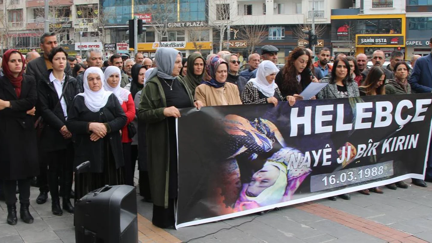 Amed'de Halebçe katliamı anması