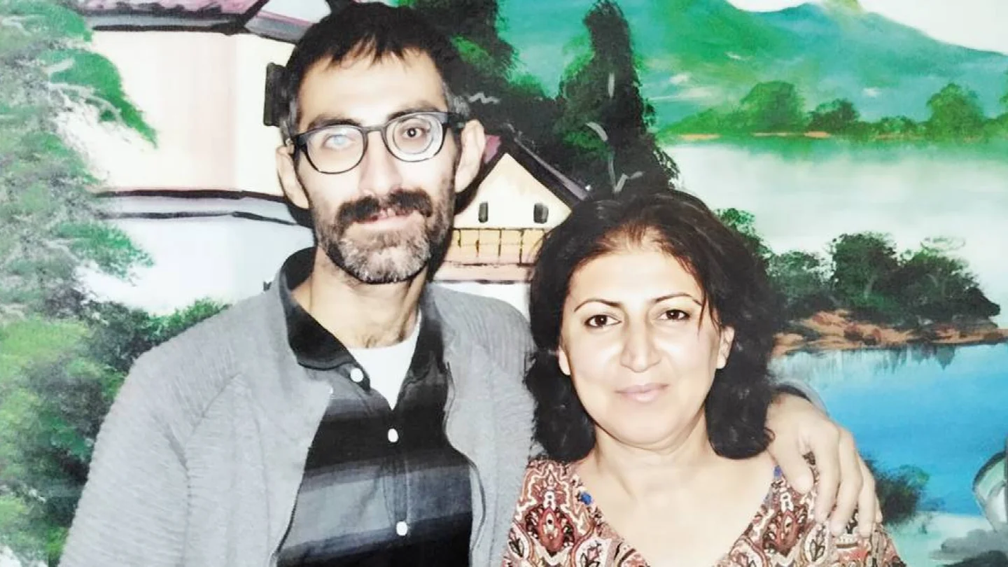 Hülya Ayık ve oğlu Devrim Ayık