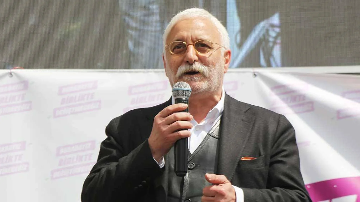Yeşil Sol Parti Antalya adayı Saruhan Oluç