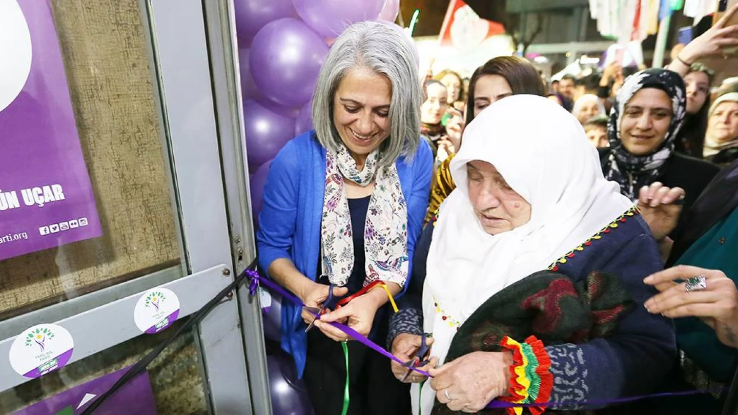 Yeşil Sol Parti seçim bürosu açılışı