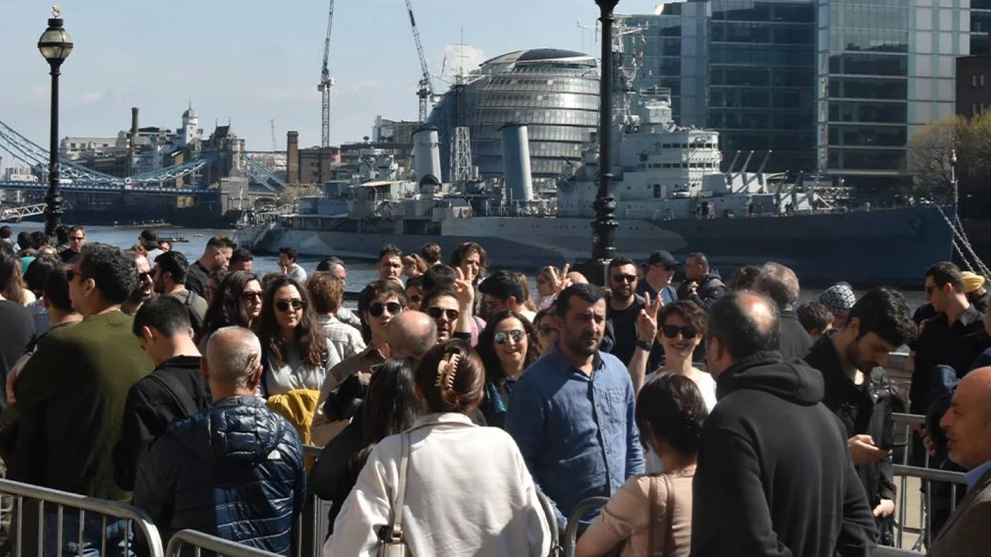 Londra'da oy verme işlemi 