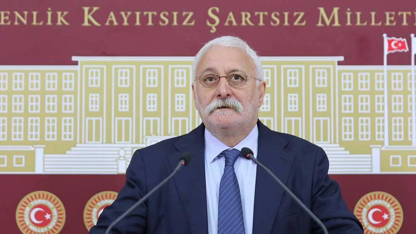 Yeşil Sol Parti Grup Başkanvekili Saruhan Oluç