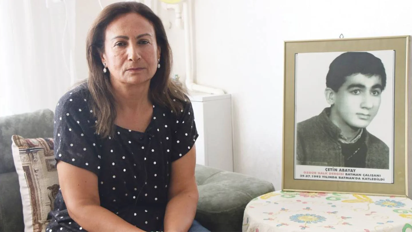 Çetin Abayay ve ablası Rahime Abayay