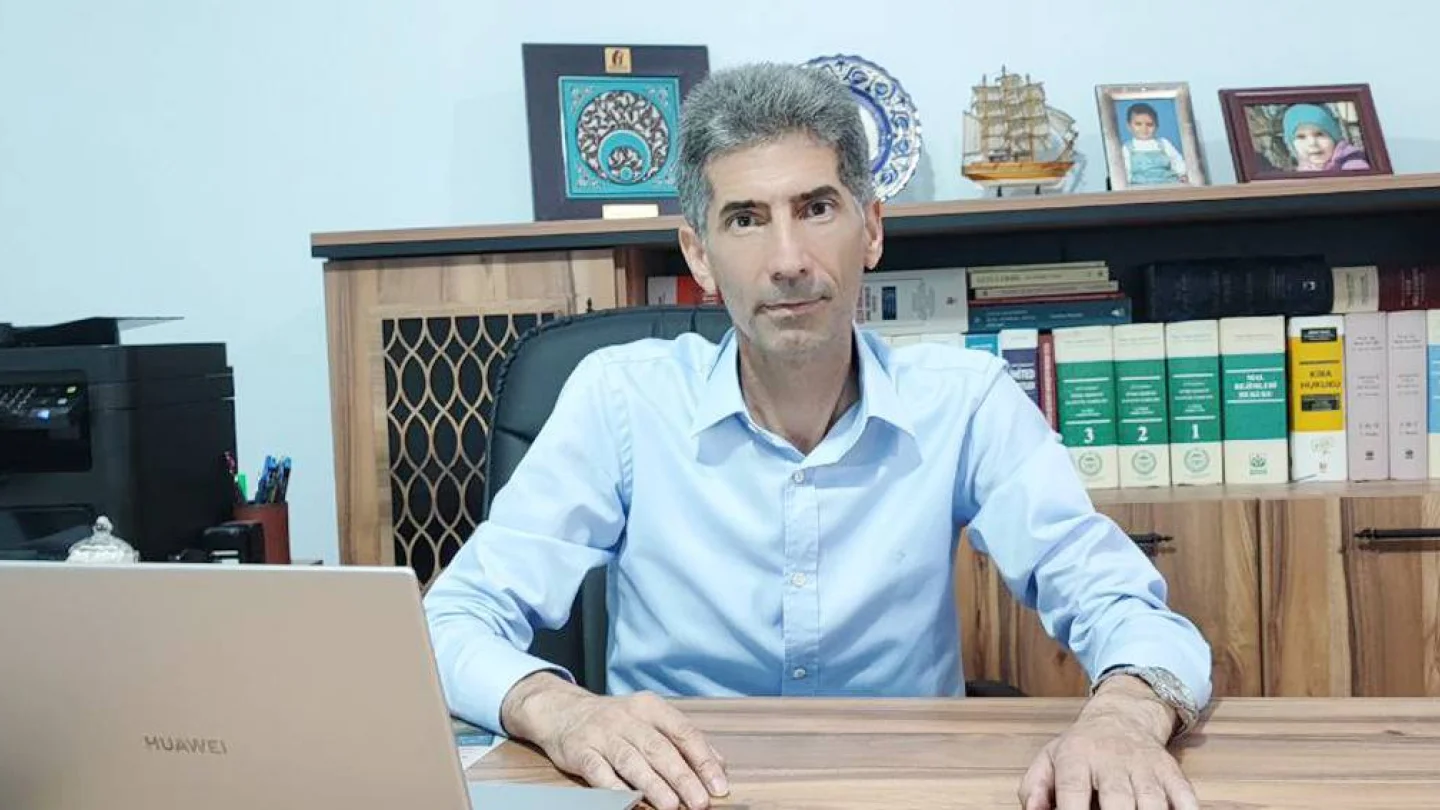 Kahraman Özçağın