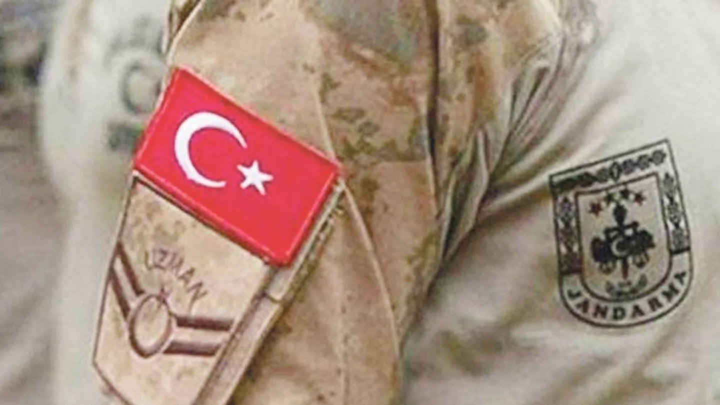 Türk askeri
