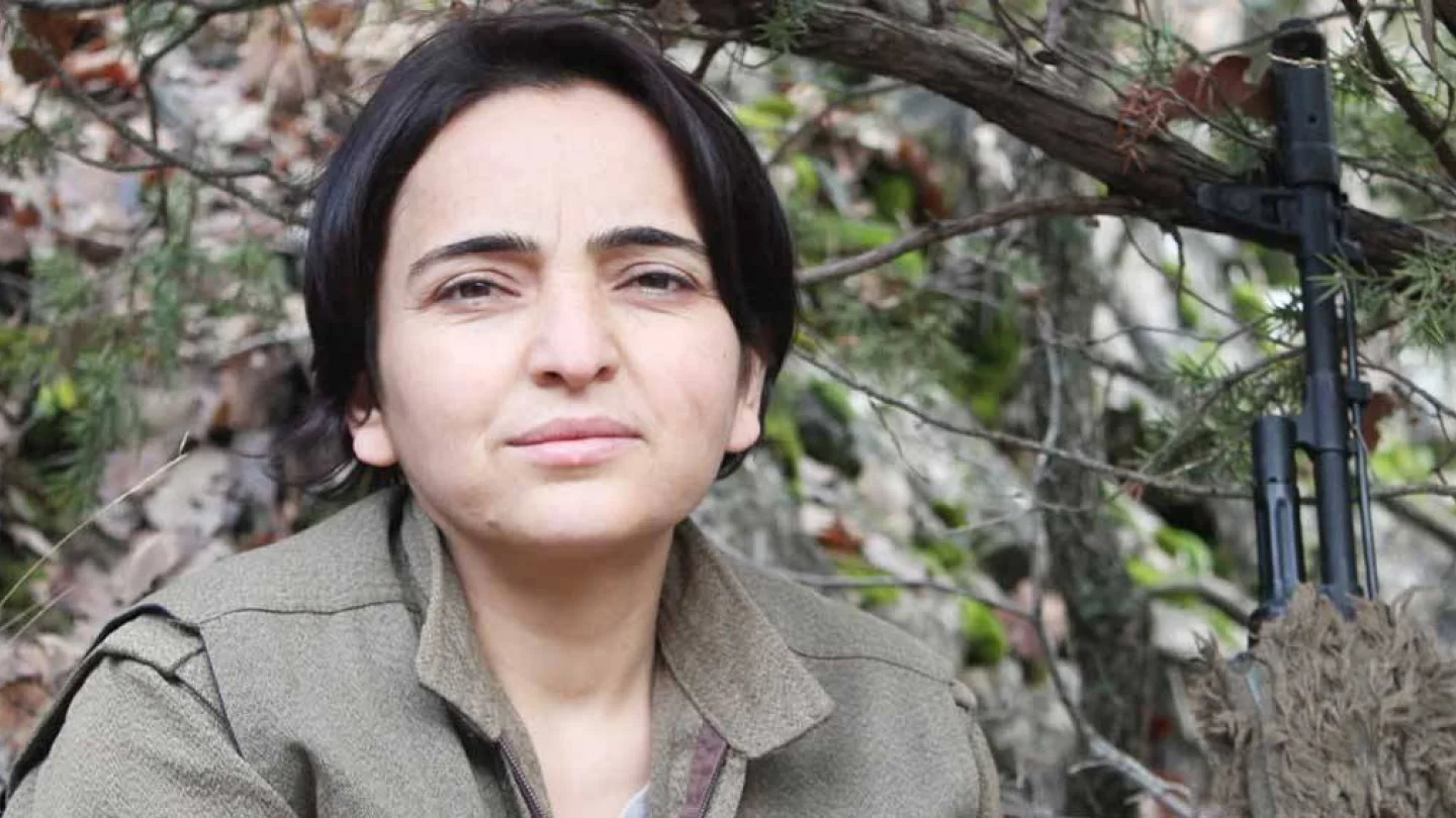 Bêrîtan Sîser / Gurbet Kaymaz