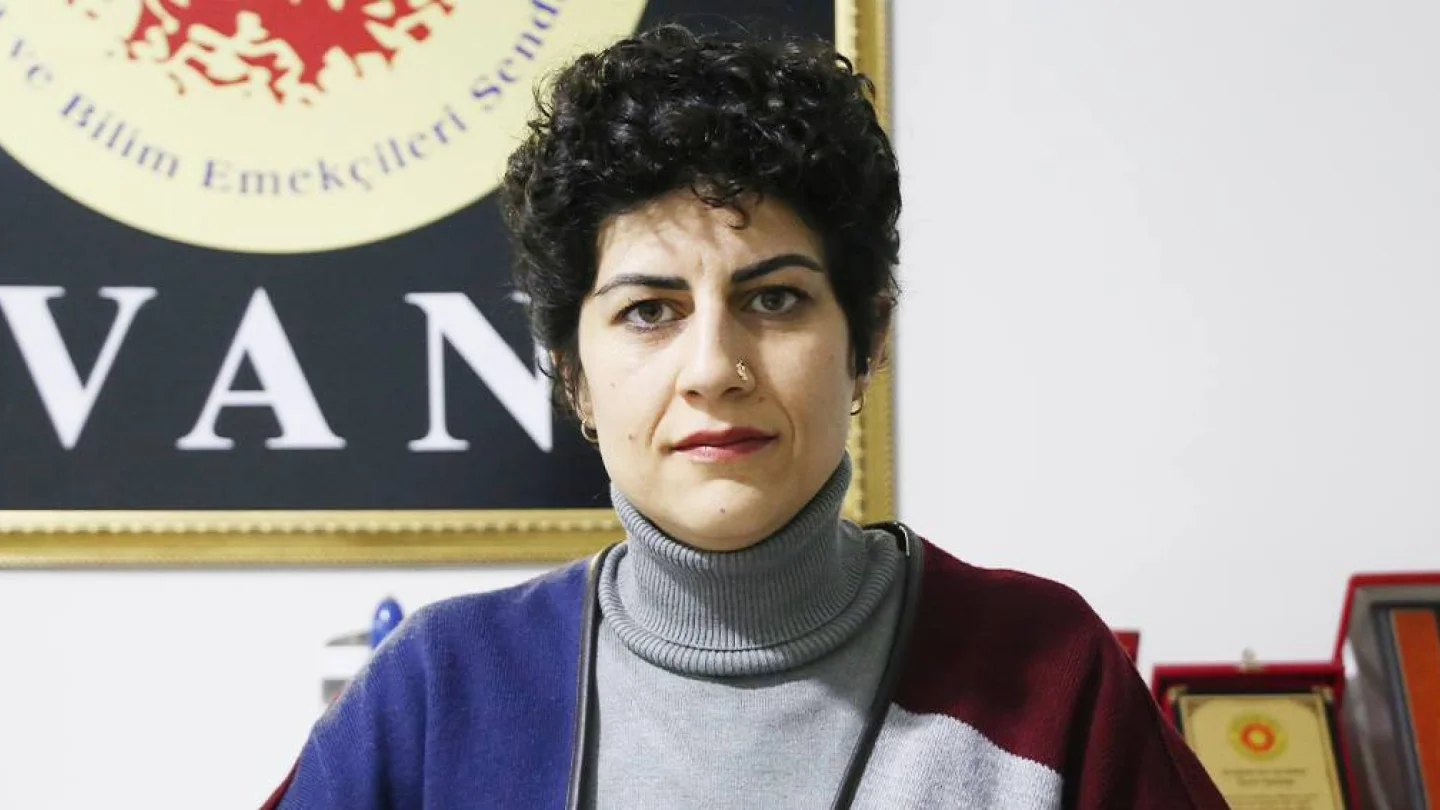 Van Eğitim-Sen Kadın Sekreteri Funda Demir Bozkurt