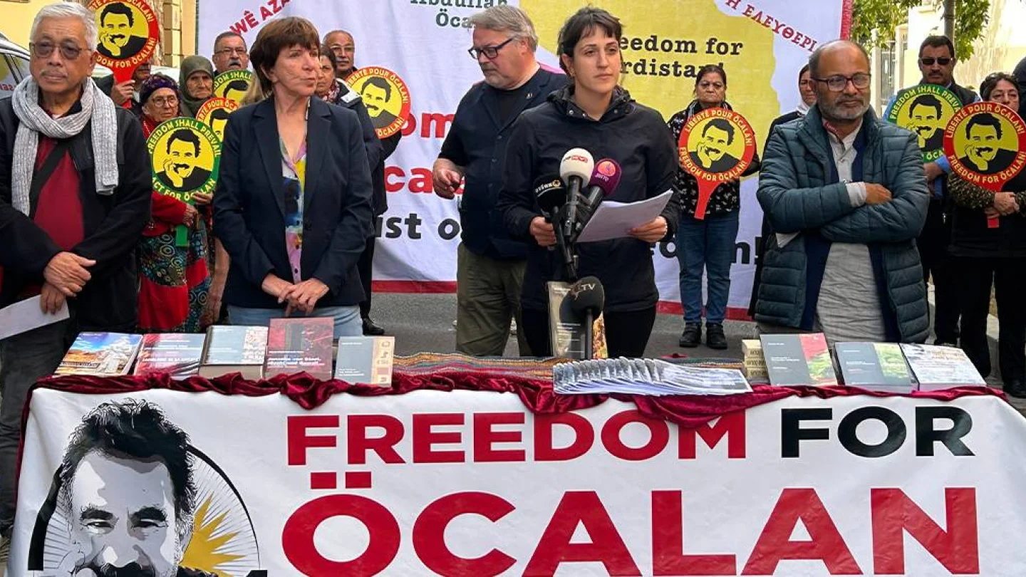 Kürt Halk Önderi Abdullah Öcalan’a Özgürlük 