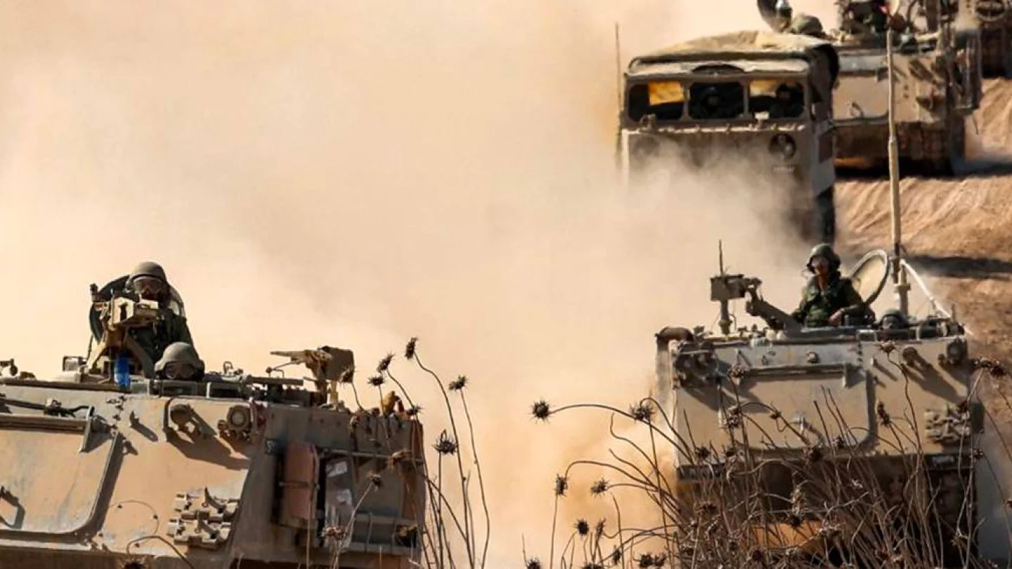 İsrail zırhlıları Gazze'nin kuzeyinde Foto: AFP