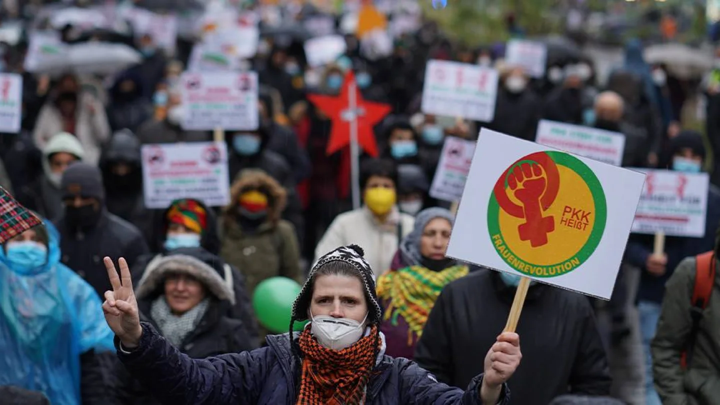 PKK Verbot Aufheben - Berlin protesto gösterisi
