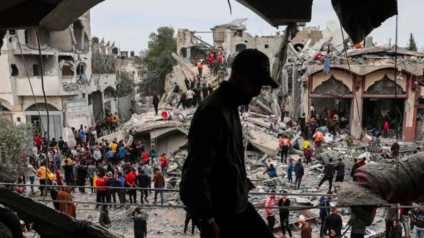 Gazze kentine İsrail hava saldırısı Foto: AFP