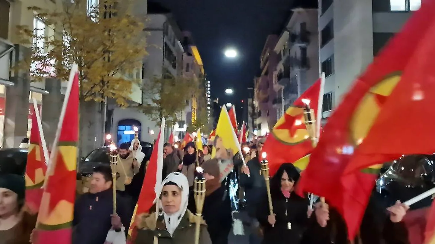 Luzernde gece yürüyüşü