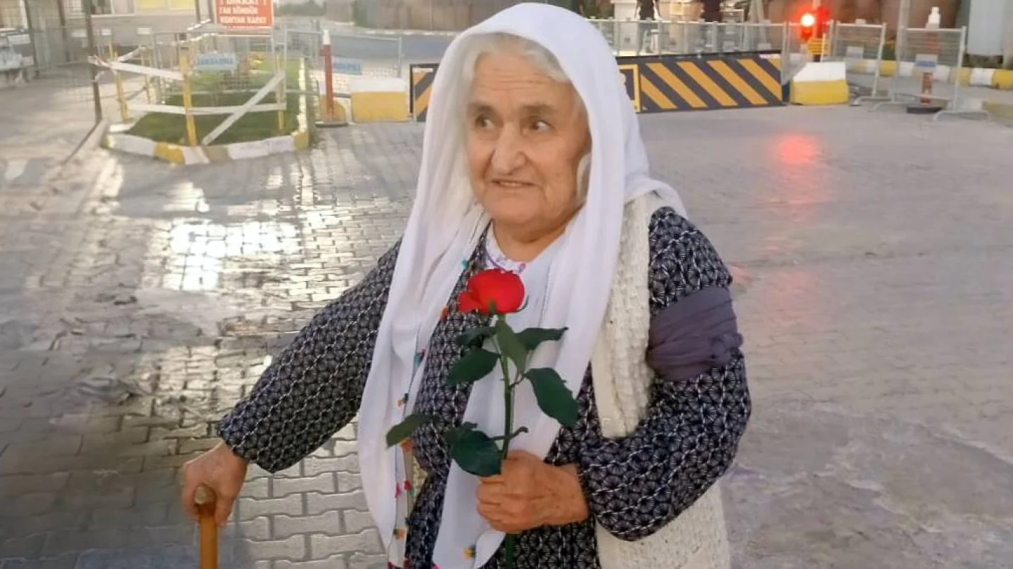 Makbule Özer