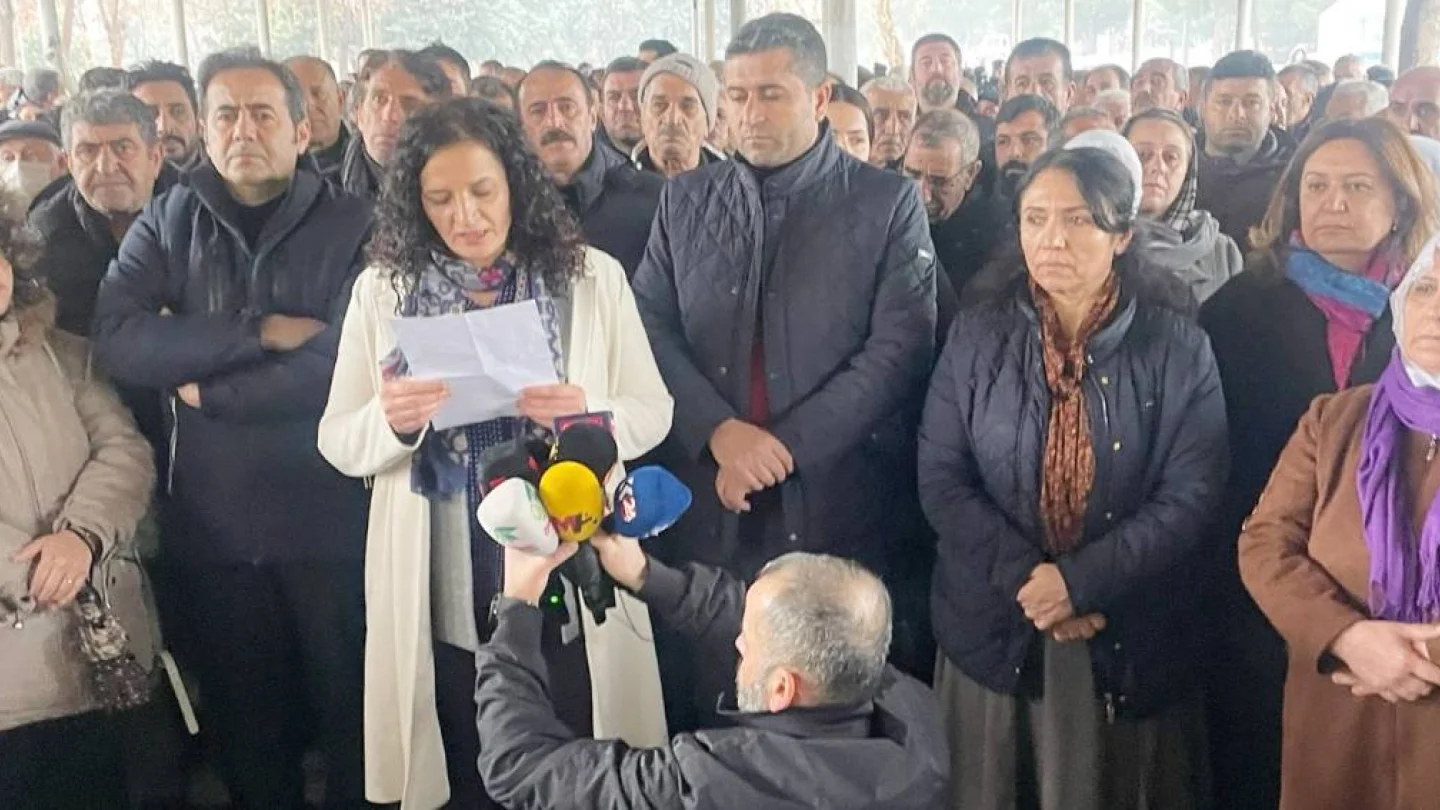 DEM Parti, Amed açıklama