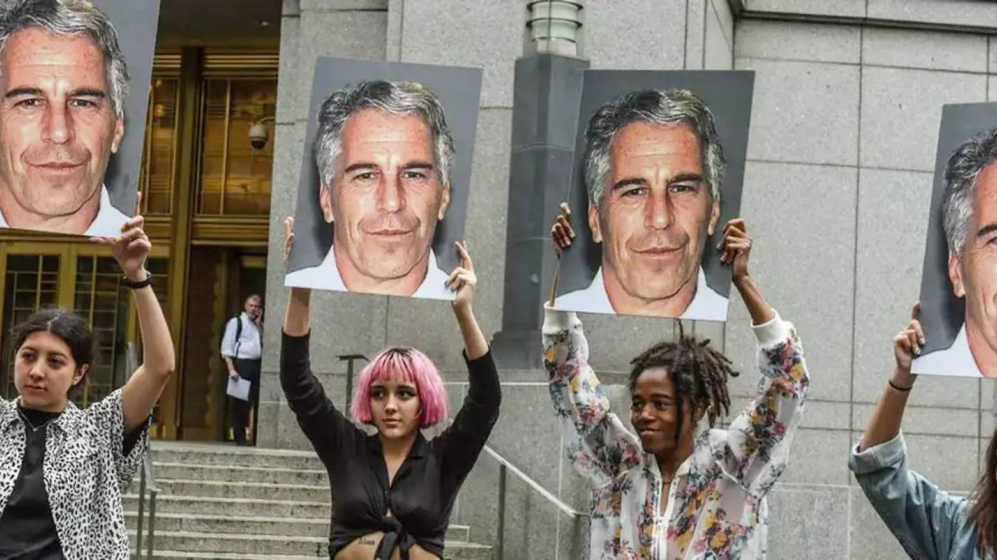 Jeffrey Epstein protesto / Foto:AFP