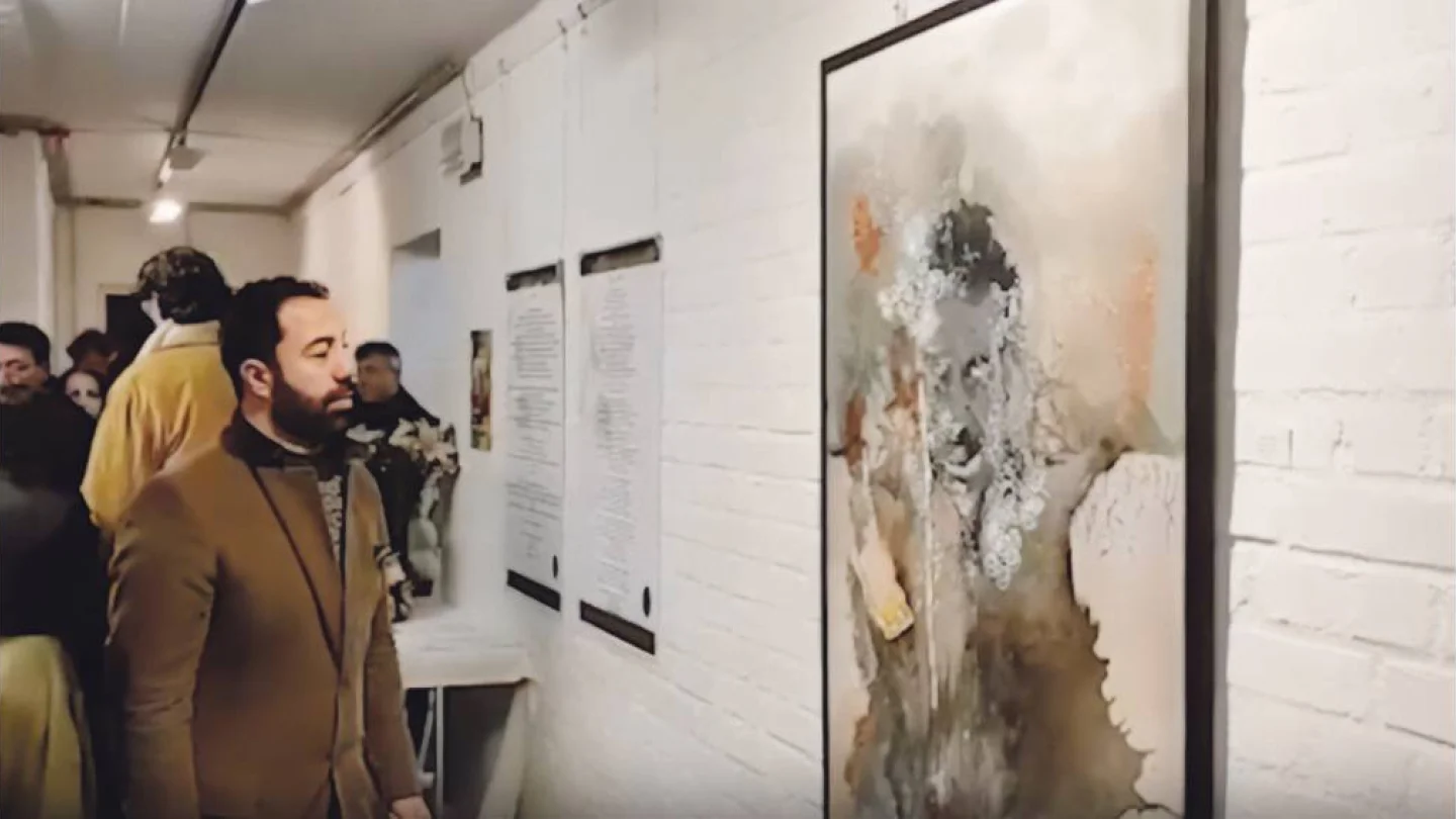 Sinan Hezer'in "Girav" (Ada) sergisi