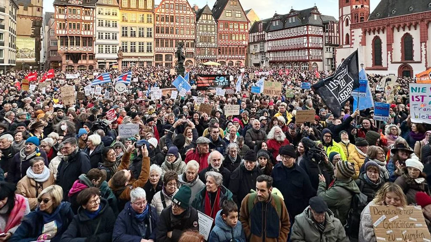 Frankfurt ırkçılığa karşı eylem