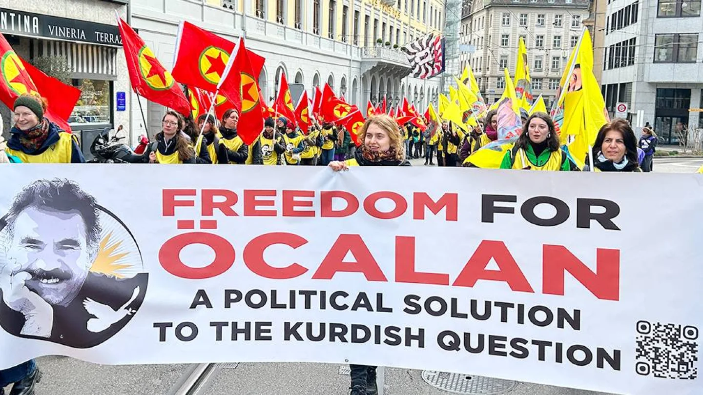 Enternasyonalistler, Uzun Yürüyüş Basel