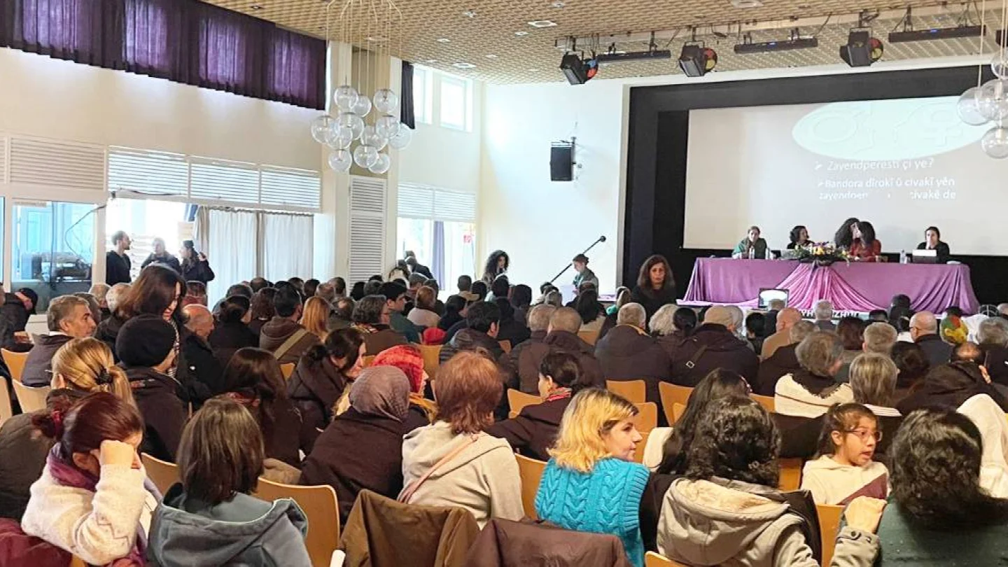 “Cinsiyetçilik öldürür- mücadele özgürleştirir” konferansı