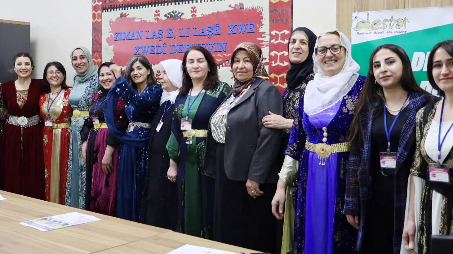  "Yerel Yönetimlerde Kürt Dilinin Önemi" çalıştayı