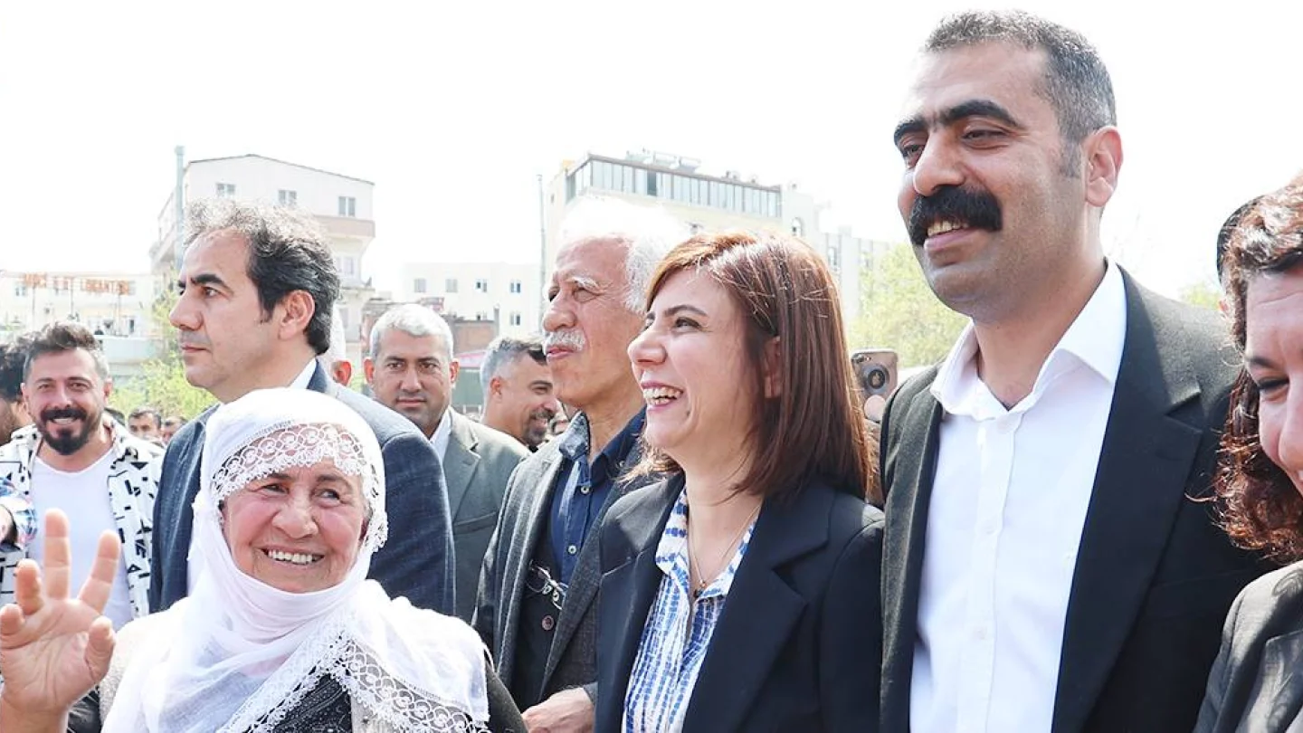 Amed Belediye Eşbaşkanları
