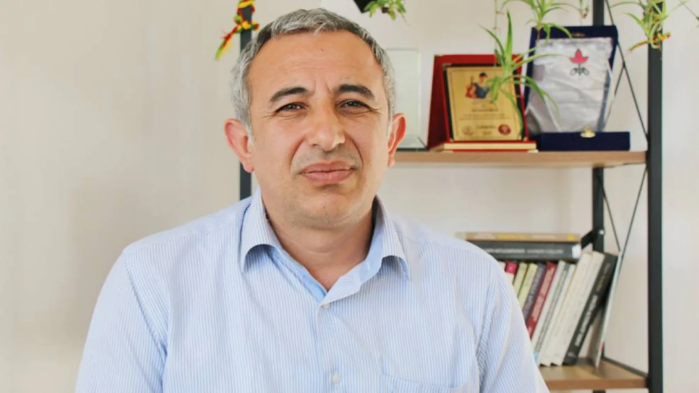 Özgür Karabulut