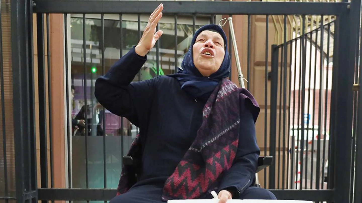 Emine Şenyaşar