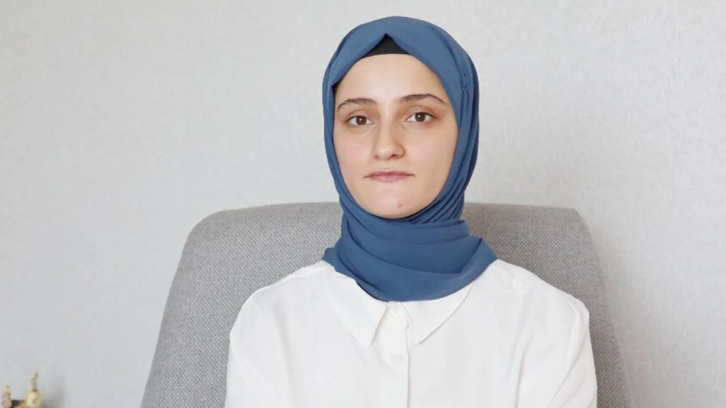 Esmer Özer