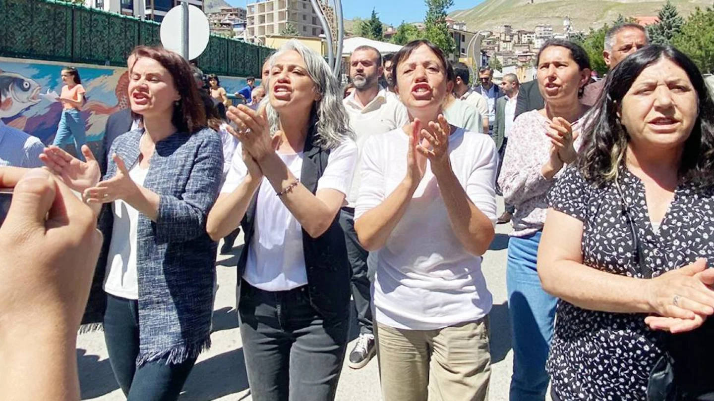 Colemêrg kayyum prostesto