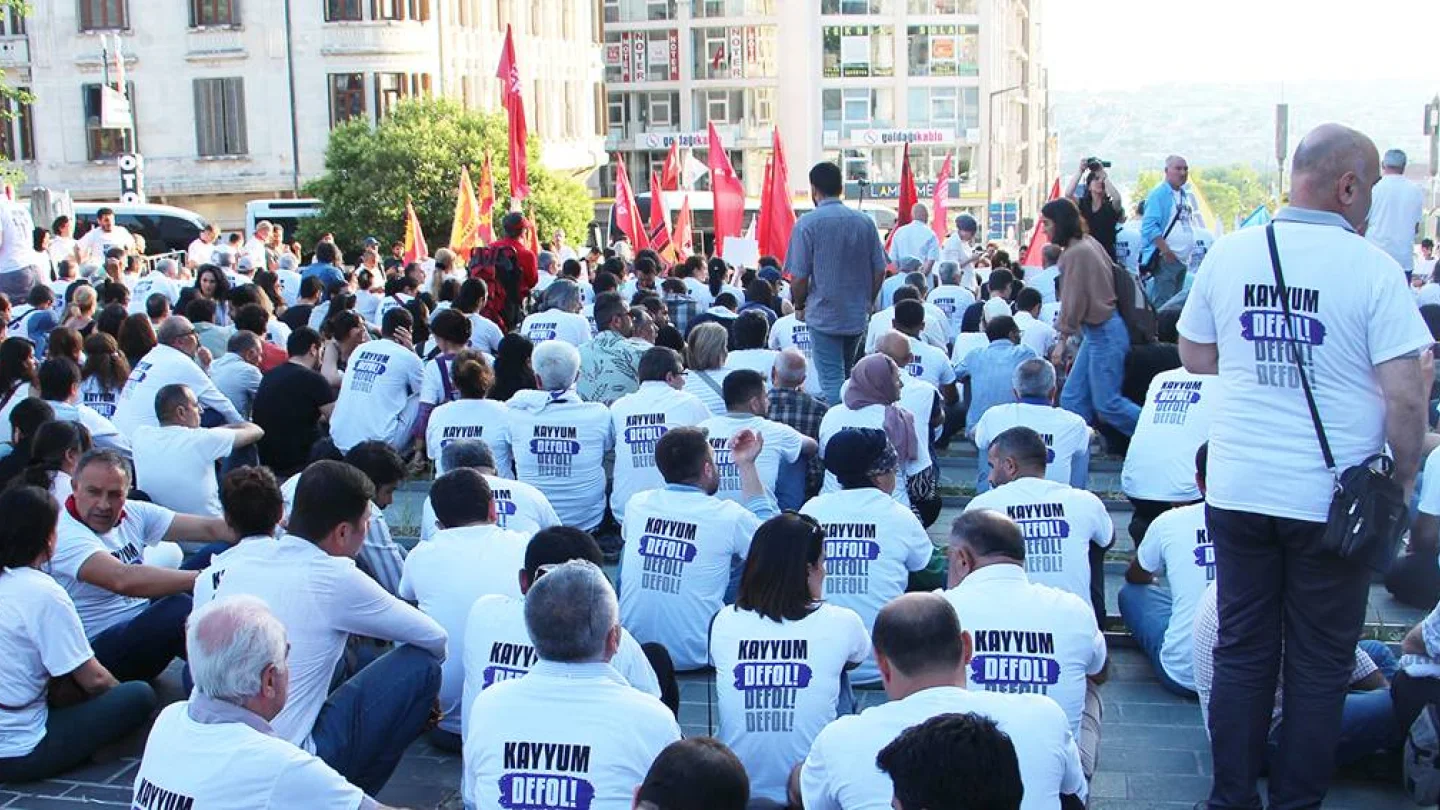 Kayyum/protesto