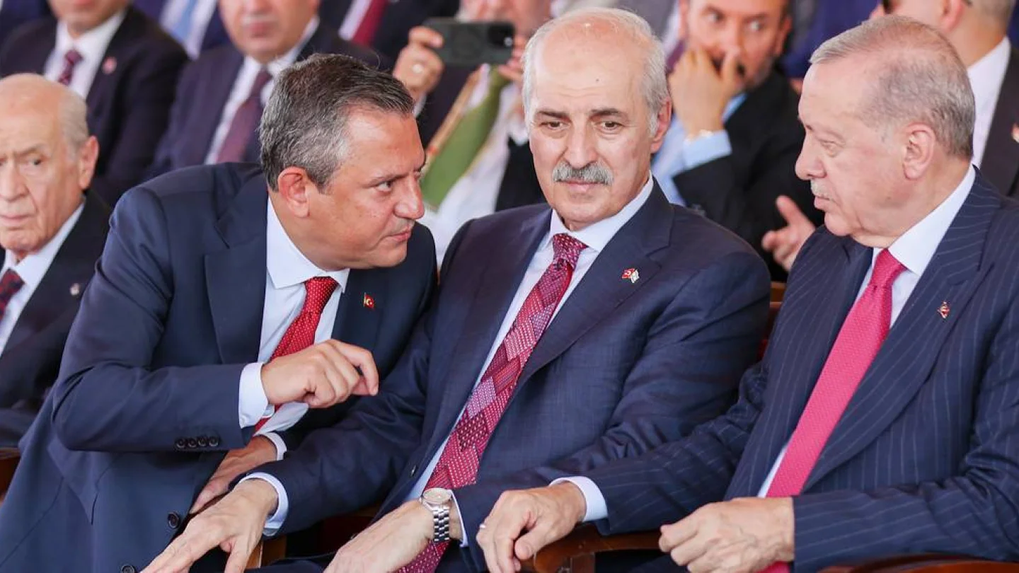 Özel ve Erdoğan