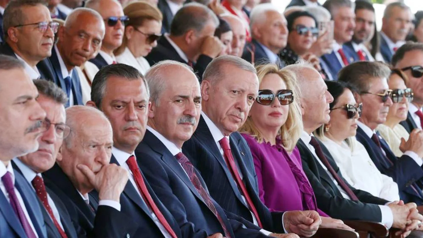 Özel, Bahçeli, Erdoğan