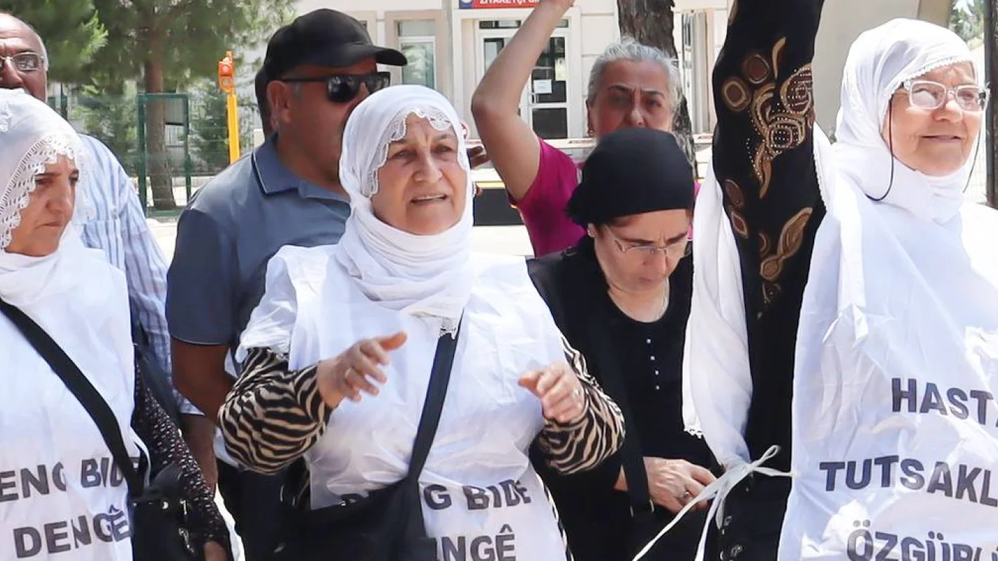 Barış Anneleri