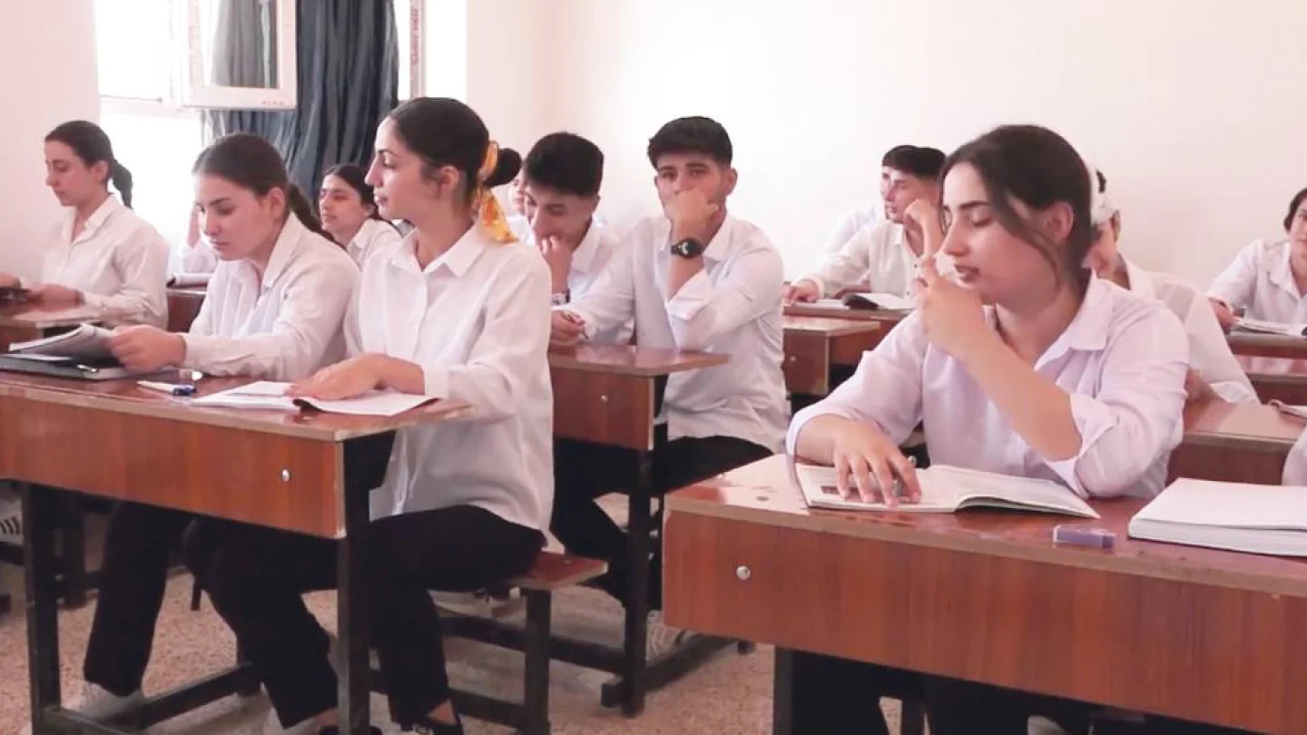 Öğrenciler / Mexmûr