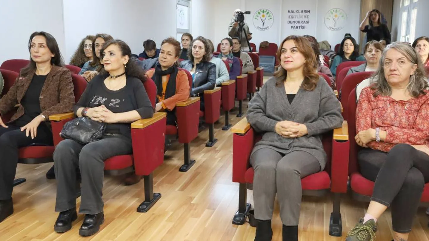 DEM Parti Kadın Meclisi