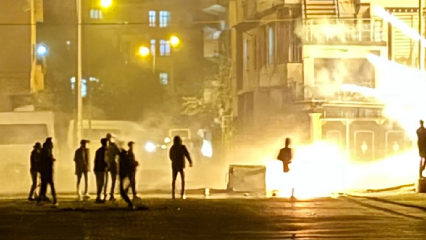 Kayyum protesto