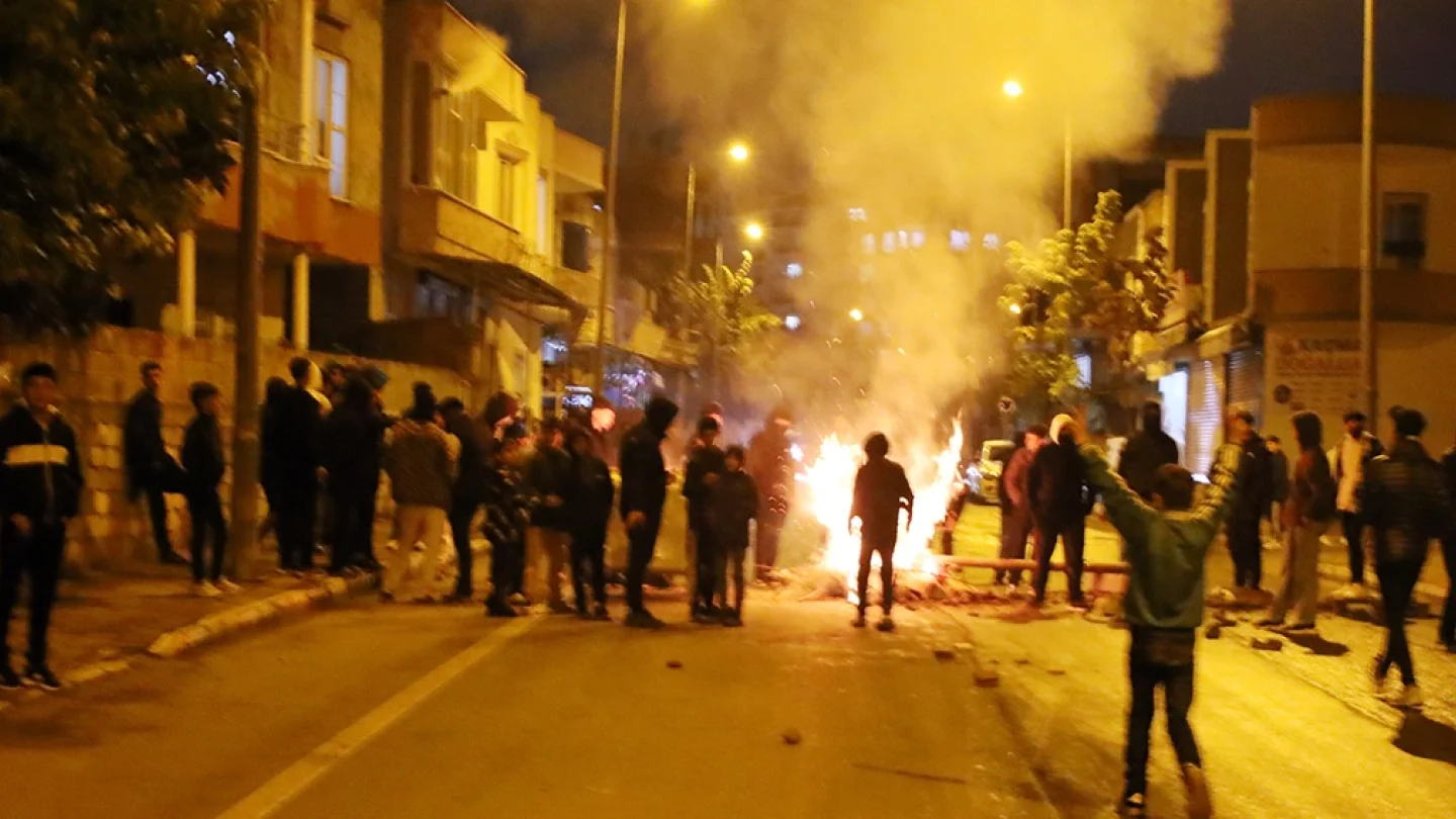 gençlik/protesto