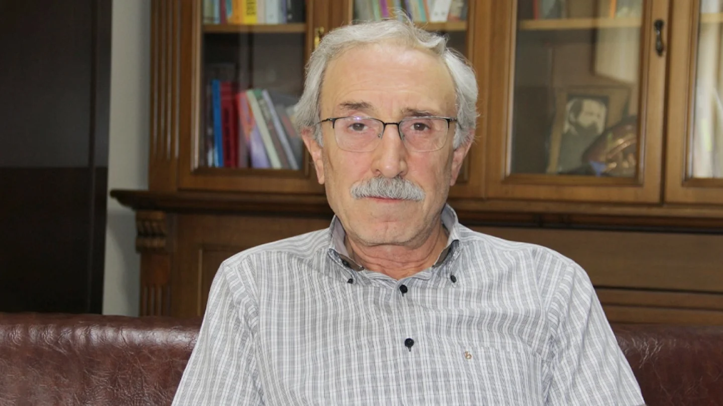 Kazım Bayraktar