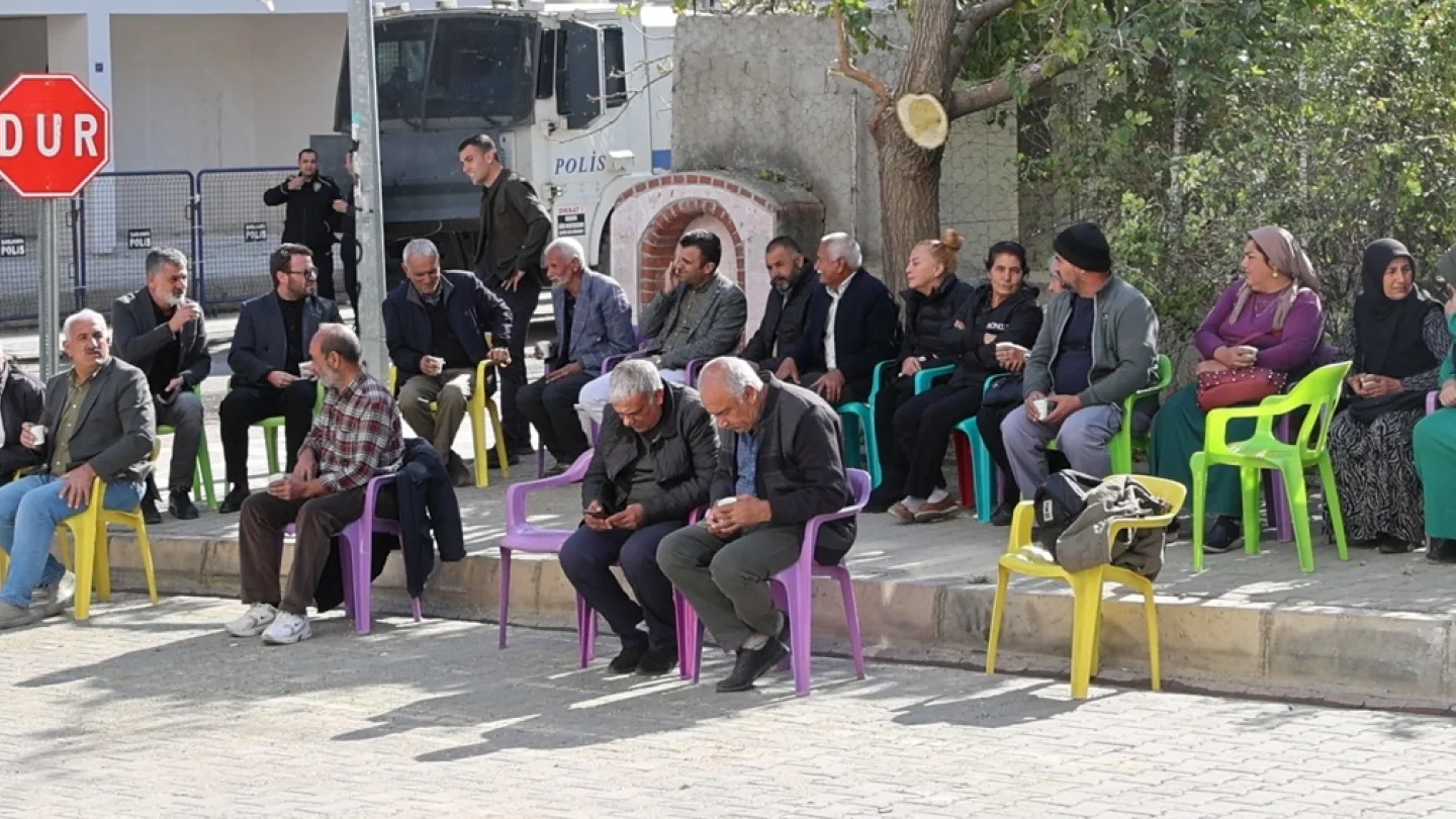 Kayyım protestosu / Xelfetî