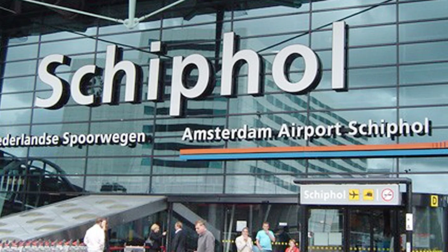 Amsterdam havaalanı