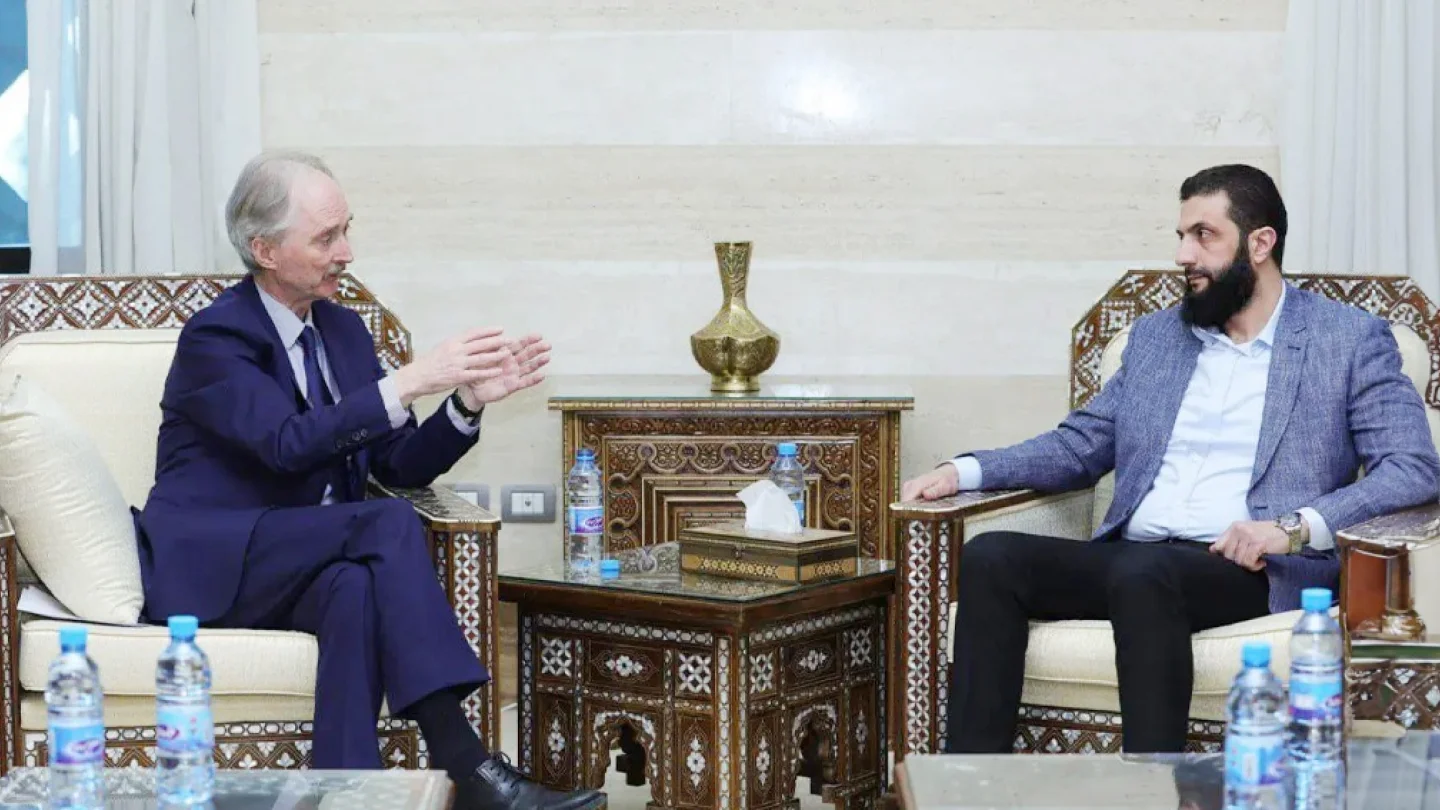 Geir Pedersen ve Ahmed Şara