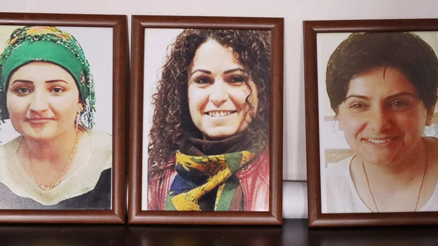 Pakize Nayır, Sêvê Demir ve Fatma Uyar