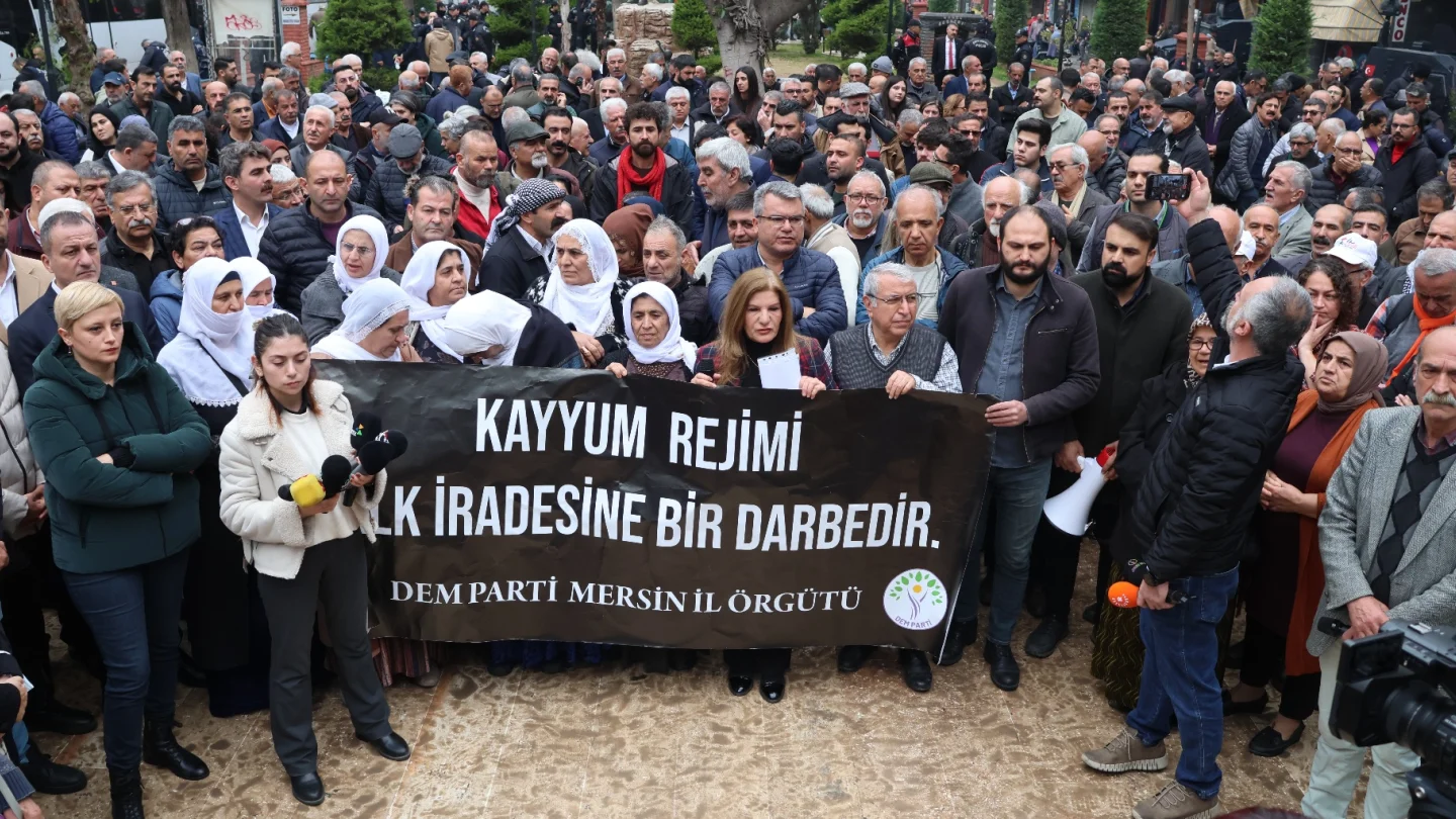Akdeniz Belediyesi protesto
