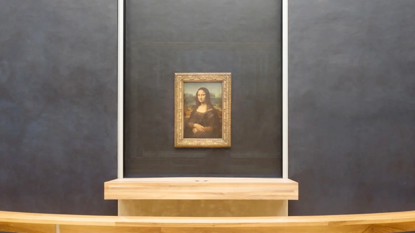 Louvre Müzesi
