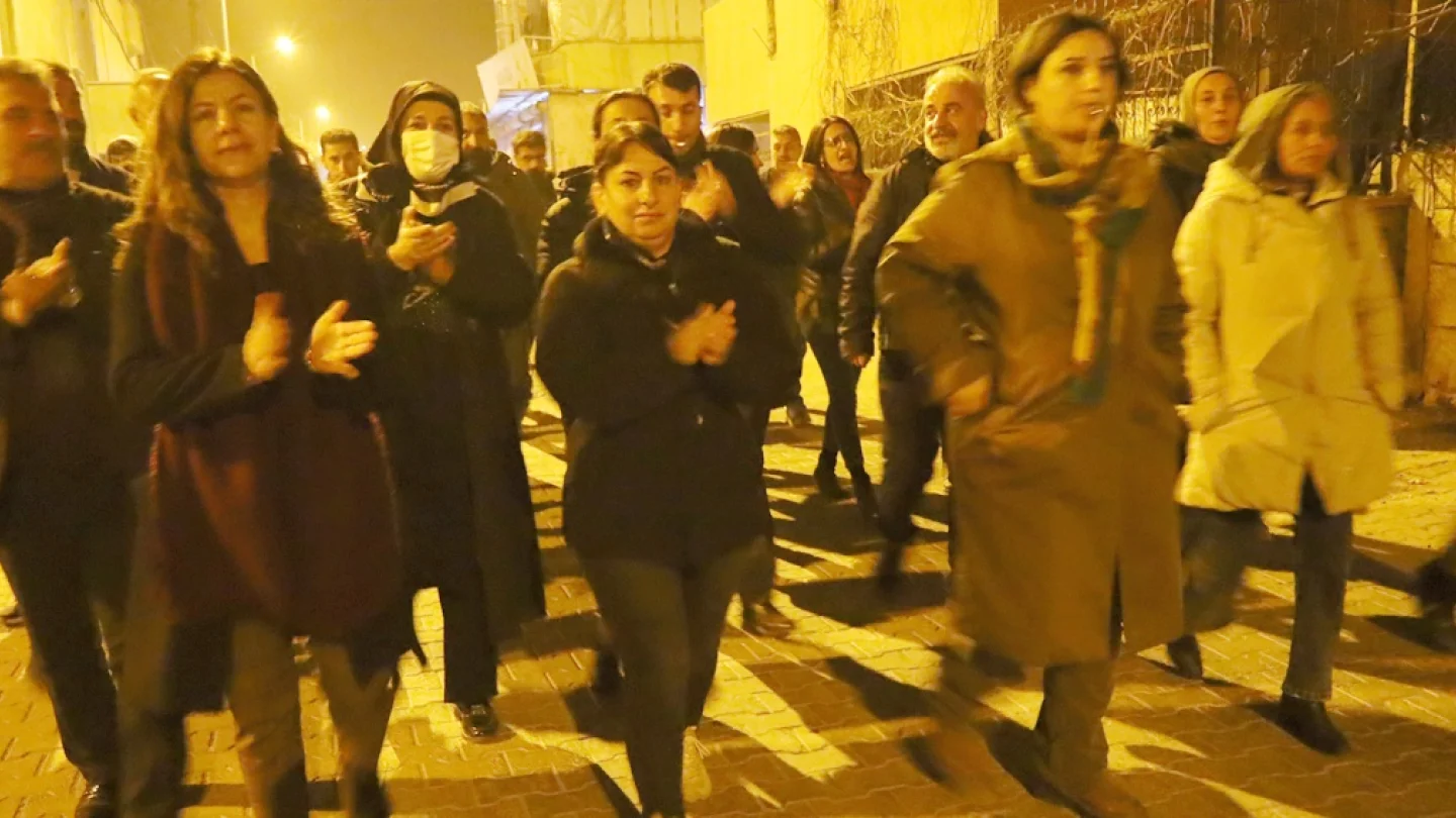 Sêrt kayyum protesto